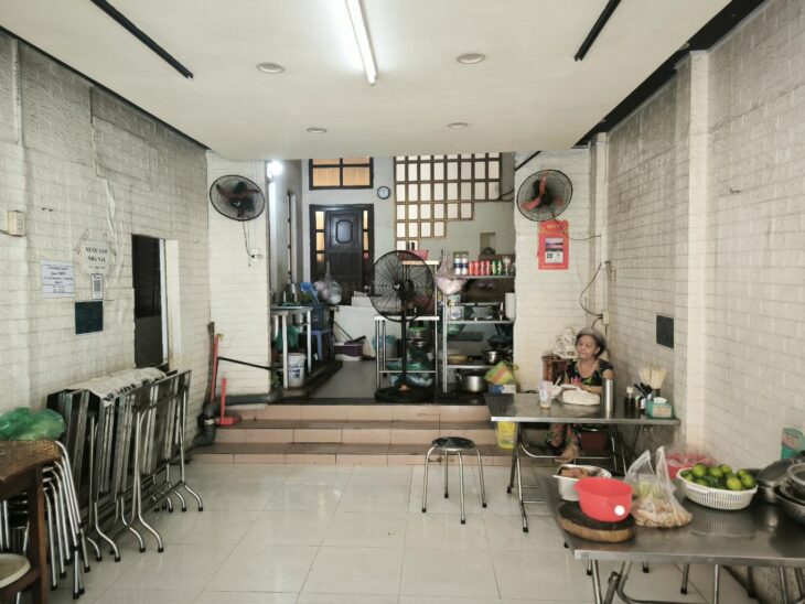 CHỈ HƠN 18 TỶ – KINH DOANH VIP BÌNH THỌ – 4 TẦNG – THU NHẬP 500TR TRIỆU/NĂM – 2 MẶT TRƯỚC SAU.