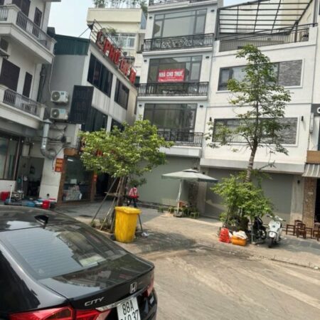 157 Chùa Láng 73m 1 mt:5.6m chỉ 12,3 tỷ