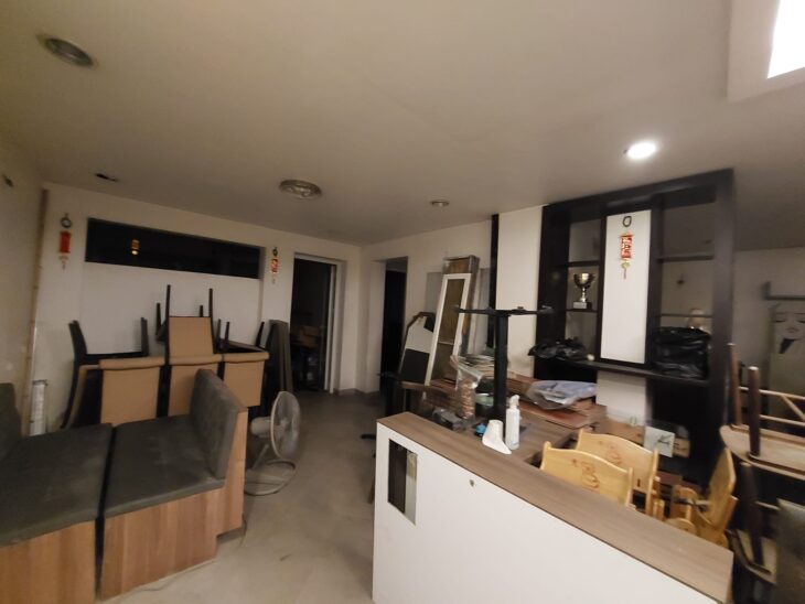 Bán gấp nhà mặt phố giải phóng 148m2, MT5,2M, nở hậu 6,2M, vỉa hè 6M giá 38 tỷ