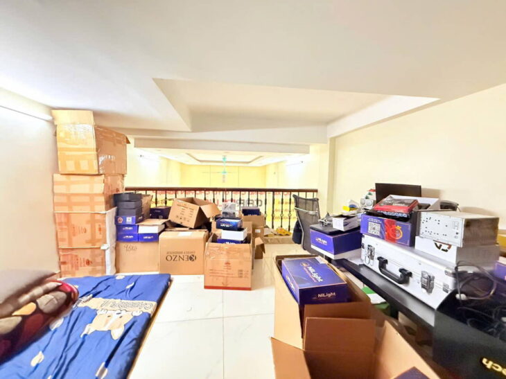 BÁN NHÀ LẠC LONG QUÂN, TÂY HỒ. 55M2 6 TẦNG MT 4M GIÁ 21 TỶ- PHÂN LÔ – Ô TÔ TRÁNH – VỈA HÈ -THANG