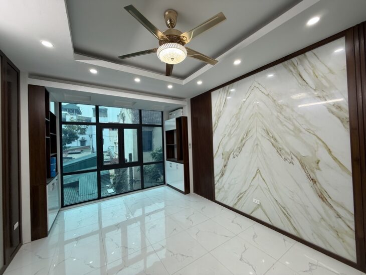 BÁN NHÀ HOÀNG LIỆT, HOÀNG MAI, PHÂN LÔ- NGÕ NÔNG GẦN Ô TÔ, 5T(7N)X40M2, 8.7 TỶ