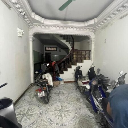 BÁN NHÀ ĐỐNG ĐA-THỊNH QUANG-THÁI THỊNH-50M-6T-9.3TY. LH: 0982769586