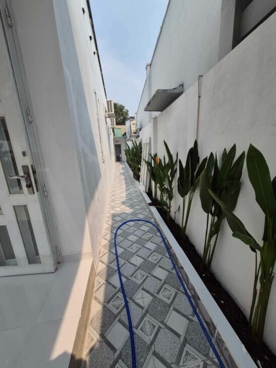 ????????Chủ rất gấp bán giảm thêm 200tr – Nhà sân vườn 210m2 full thổ cư, chỉ còn 6,5 Tỷ. Cách Tô Ký