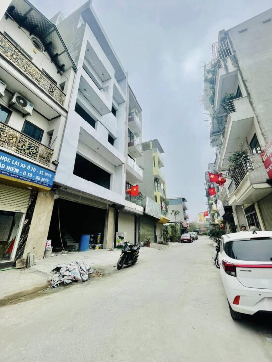 Bán gấp mảnh nhà phân lô tuyệt đẹp đường 32, cạnh chung cư Newcity, kinh doanh đỉnh