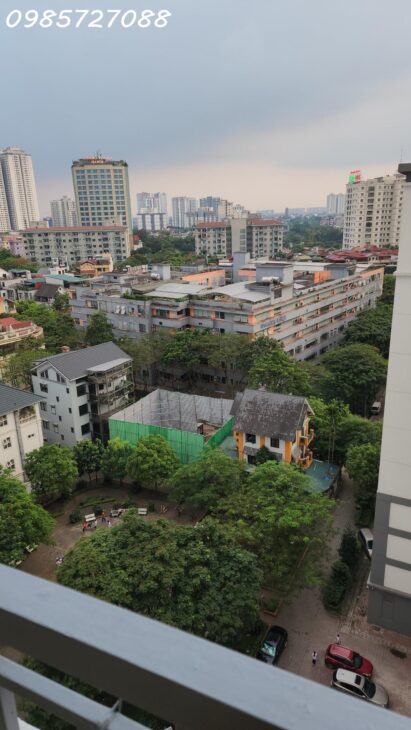 SỔ ĐỎ- OCT2 Bắc Linh Đàm- CĂN GÓC 3 ngủ- chỉ 4.9x tỷ ( bao thuế phí sang tên)