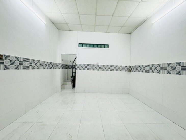 NHÀ NGON GIÁ TỐT QUẬN TÂN BÌNH – 24 M2 ( 4 x 6 ) – 2 TẦNG THOÁNG MÁT – HẺM BA GÁC GẦN MẶT TIỀN –