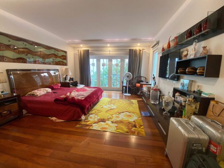VIP-Bán Biệt Thự Vườn Đào (Lạc Long Quân, Võ Chí Công) 368m/ 3Tầng/MT 21m-230 Tỷ