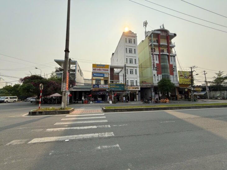 ????MẶT TIỀN NAM TRÂN – KINH DOANH ĐỈNH CAO – GIÁ TỐT NHẤT THỊ TRƯỜNG!”