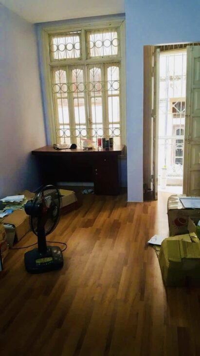 Bán nhà Phân Lô Ô tô tránh Phố Nguyên Hồng 34/36m x 4 Tầng, MT 5.2m 16.2 Tỷ,KD tốt