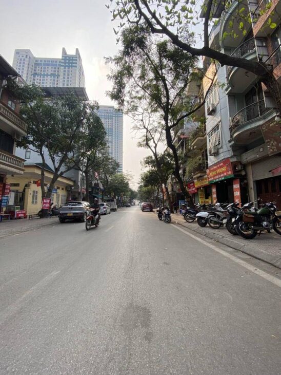 BÁN NHÀ MẶT PHỐ LONG BIÊN 1 – 130m² – VỈA HÈ RỘNG – 2 MẶT THOÁNG – KINH DOANH ĐỈNH