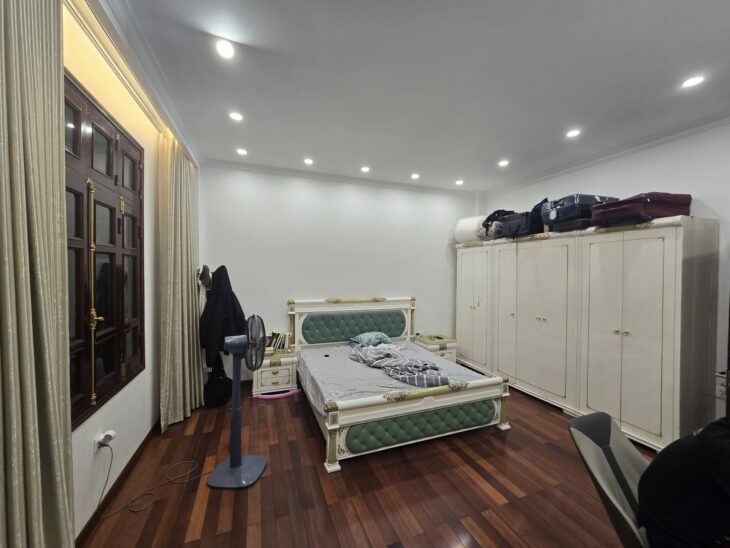 ????Hai mặt Ô tô tránh Trần Quốc Hoàn 120m 5T Thang máy, Nội thất VIP, 46 tỷ????