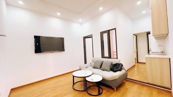 Tập thể trung tâm Hai Bà Trưng – 60m – Nhà mới ở luôn – 2.45 tỷ