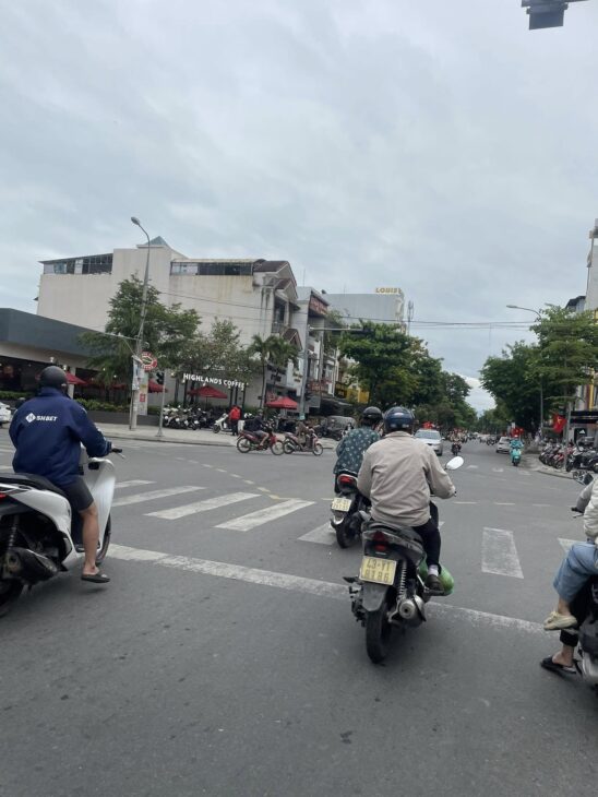 ????MẶT TIỀN NAM TRÂN – KINH DOANH ĐỈNH CAO – GIÁ TỐT NHẤT THỊ TRƯỜNG!”