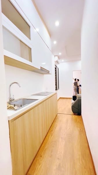Tập thể trung tâm Hai Bà Trưng – 60m – Nhà mới ở luôn – 2.45 tỷ