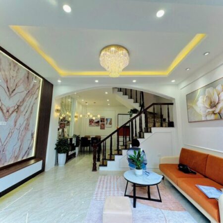 VỊ TRÍ VÀNG!! KHƯƠNG TRUNG THANH XUÂN,45M2x4T,NGÕ THÔNG RỘNG,1 NHÀ RA PHỐ,NHÀ MỚI Ở LUÔN.