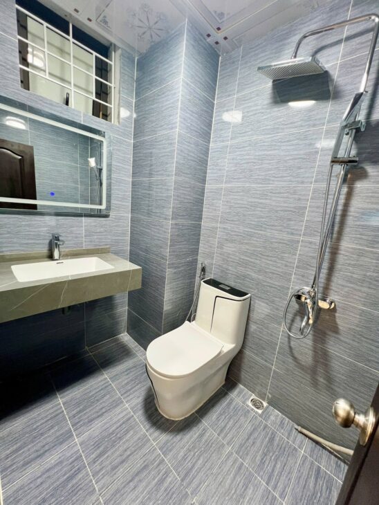 Chỉ 3.9x tỷ có ngay căn 3Pn-2VS Nơ 4 Bán Đảo Linh Đàm , Hoàng Mai, Hà Nội, full đồ siêu đẹp, sổ đỏ