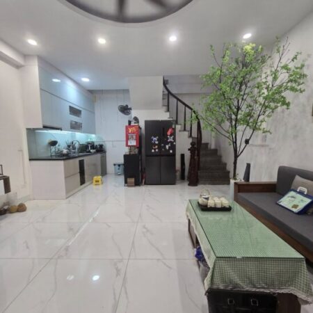 ????ĐẸP WÁ????Ngõ cực to, Nguyễn Khang 37m 5T, MT 5M, Nội thất VIP, 7.9 Tỷ