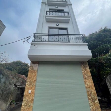 THANH AM – LONG BIÊN – NHÀ ĐẸP 6 TẦNG – THANG MÁY – CÁCH Ô TÔ TRÁNH 1 NHÀ – SỔ VUÔNG ĐẸP