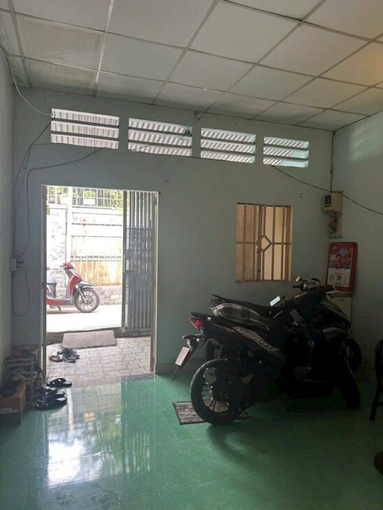 HẺM XE HƠI 5M NGAY GÒ XOÀI – LIÊN KHU 8-9 – NHÀ CŨ TIỆN XÂY MỚI HOẶC CHO THUÊ GIỮ TIỀN – 68M2 CHỈ