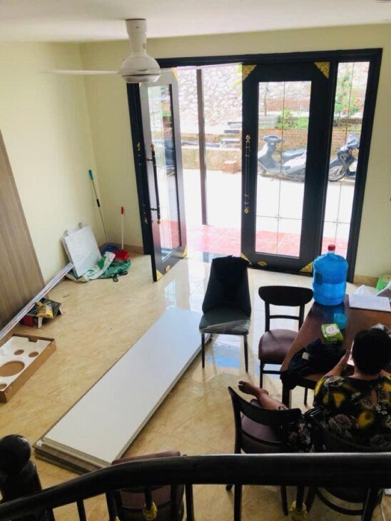 NGỌC LÂM – NHÀ ĐẸP 5 TẦNG THANG MÁY – KINH DOANH – GẦN HỒ TAI TRÂU – FULL NỘI THẤT