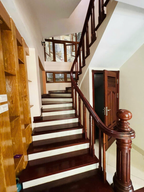 BÁN BIỆT THỰ MẶT PHỐ Ô TÔ VÒNG QUANH KHU DÂN TRÍ CAO – 60 TỶ