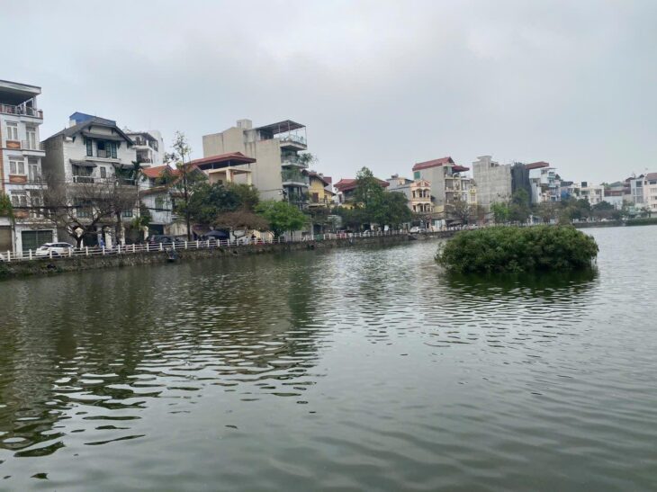 BỒ ĐỀ – NHÀ ĐẸP 5 TẦNG – GARA Ô TÔ – NGÕ THÔNG – KINH DOANH – CÁCH HỒ 10M