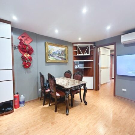 ????Bán Gấp TT A6 GIẢNG VÕ 68m, 2PN riêng, Thang máy, hơn 4 tỷ