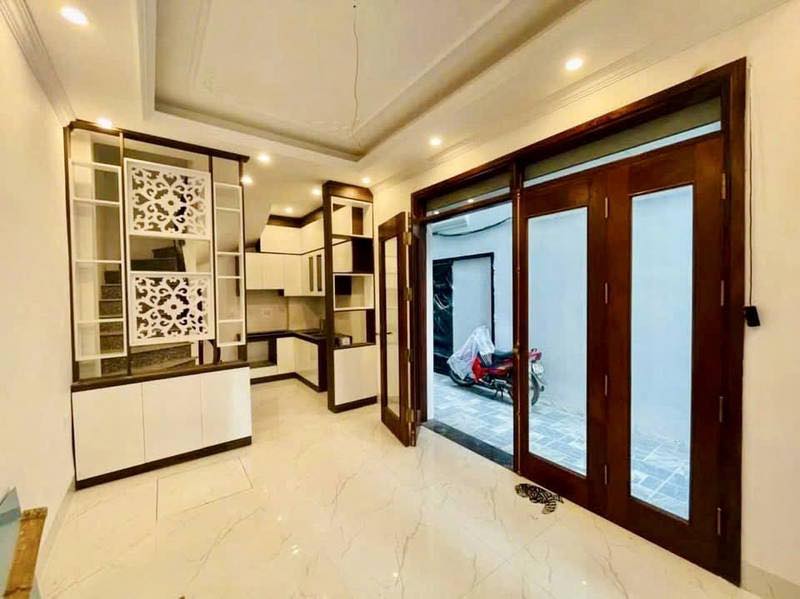 MẶT NGÕ NGUYỄN VĂN CỪ – GẦN CẦU CHƯƠNG DƯƠNG – 5 TẦNG – KINH DOANH NHỎ – 5 PHÚT SANG PHỐ CỔ