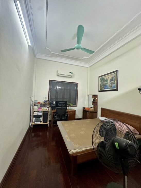 BÁN NHÀ TRƯỜNG CHINH – 70M2 – 3.8M MT – 20 TỶ – 3 MẶT THOÁNG – OTO VÀO NHÀ – NGÕ THÔNG