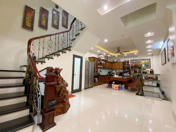 Bán nhà mới tinh Bùi Xương Trạch, nở hậu, ô tô tránh,kinh doanh đỉnh, 96m2, 24 tỷ