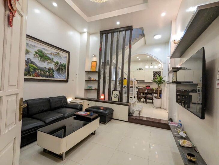Bán nhà đẹp Mỹ Đình 2, 51m2 xây 4 tầng đẹp như hoa hậu, dân xây, ở ngay
