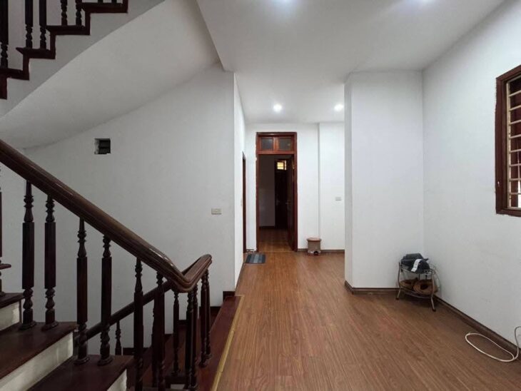 CỰC HIẾM- Ôtô đỗ cửa Phố Tây Sơn (Gần Mipec) 93m2/ 5Tầng, MT 5m,Ra Phố 15m 29 Tỷ