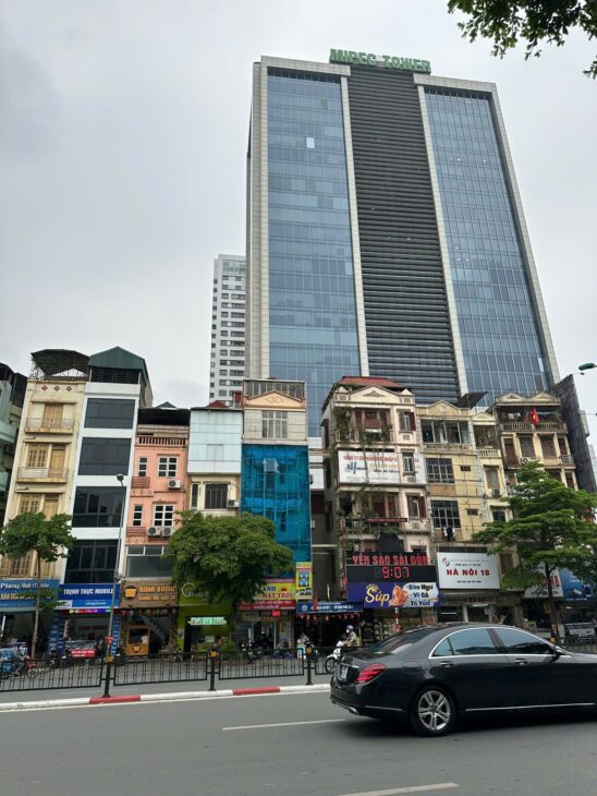 CỰC HIẾM- Ôtô đỗ cửa Phố Tây Sơn (Gần Mipec) 93m2/ 5Tầng, MT 5m,Ra Phố 15m 29 Tỷ