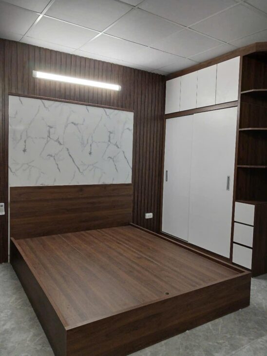 Cần bán nhà 3 tầng đẹp ở luôn Nam Dư, ngõ 3 gác thông thoáng, 2.5 tỷ