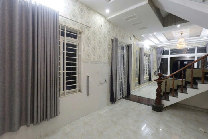 Bán Nhà 3 tầng, 4.6x19m mặt tiền đường TL31 Quận 12, ở & kinh doanh, VP Cty quá ngon