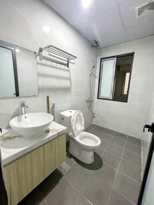 Cho thuê CH 1PN, 40m2, full nội thất giá 8 triệu tại Cầu Giấy, vị trí đẹp xuất sắc