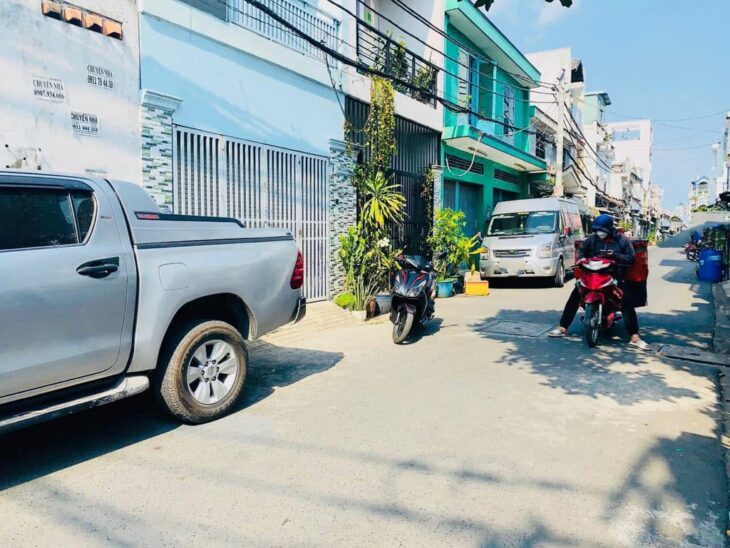 BÁN NHÀ HƯƠNG LỘ 2 – NGÃ TƯ BỐN XÃ – BÌNH TÂN – 4 X 8M – HẺM XE HƠI THÔNG – NHỈNH 3 TỈ