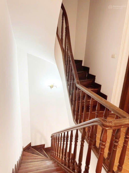 Bán nhà riêng phân lô tại Xuân La, Tây Hồ, Hà Nội, mặt tiền 5m, ô tô 7 chỗ vào tận cửa