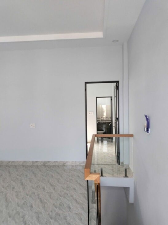 BÁN NHÀ HÓC MÔN – DIỆN TÍCH 48M2 – 2 TẦNG – 3PN – NHÀ XE HƠI ĐỖ CỬA – NGAY NGÃ TƯ TRUNG CHÁNH- SỔ