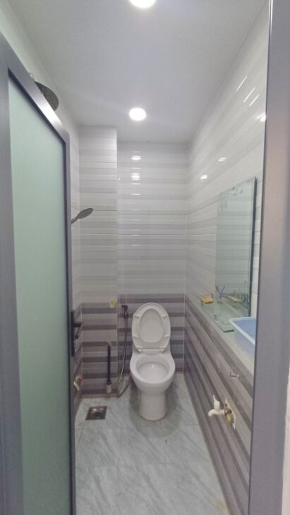 NHỈNH 4 TỶ – NHÀ MỚI ĐẸP – Ở NGAY – HXH THÔNG – 30M2 – 4 TẦNG – 3PN – PHẠM VĂN BẠCH – HUỲNH VĂN