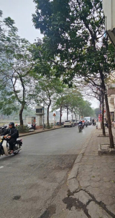 NHÀ ĐẸP PHỐ NGUYỄN KHANG, NGÕ NÔNG, GẦN PHỐ – 46M2, 9,799 TỶ