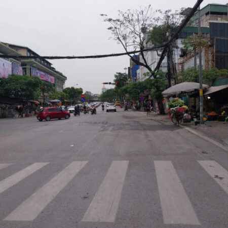 BÁN NHÀ LẠC LONG QUÂN, CẠNH HỒ TÂY, DÂN XÂY CHẮC CHẮN, 45M2, 8,799 TỶ BÁN NHÀ LẠC LONG QUÂN, CẠNH HỒ TÂY, DÂN XÂY CHẮC CHẮN, 45M2, 8,799 TỶ