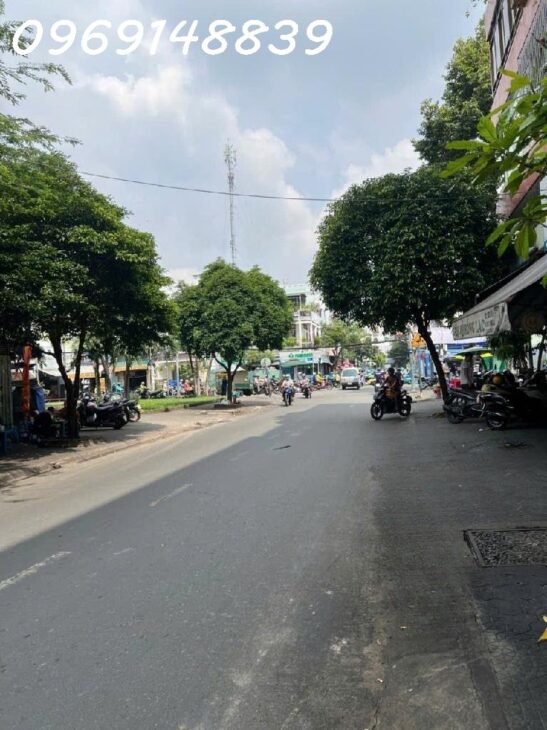Bán gấp shophouse đầy tiềm năng chung cư Bàu Cát II – Tân Bình