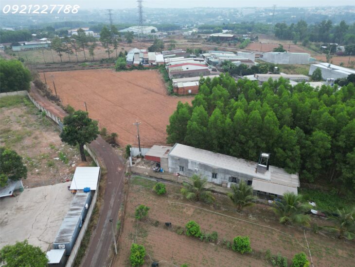 Bay nhanh lô đất Bình Minh 1000m² tặng căn nhà C4 liên hệ Tài 0921227788