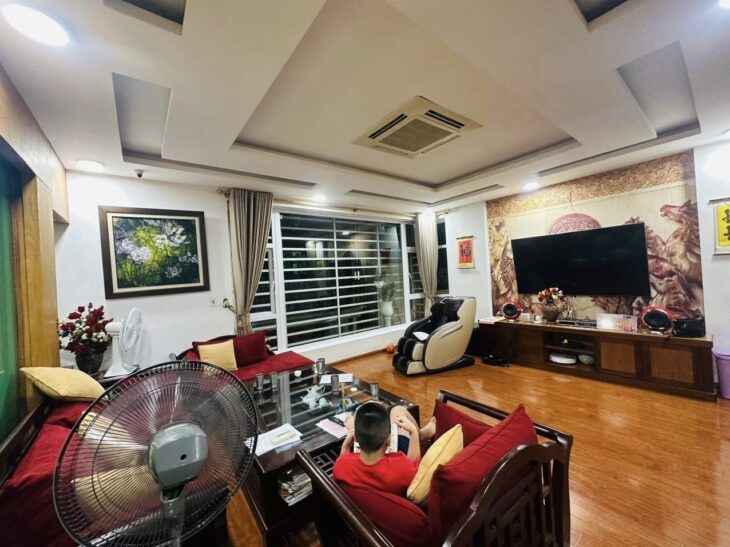 PHÂN LÔ HOÀNG QUỐC VIỆT CẦU GIẤY, ÔTÔ TRÁNH, KINH DOANH, SÁT PHỐ, 81M2 GIÁ 17 TỶ 480