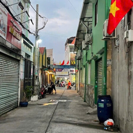 BÁN NHÀ MẶT TIỀN HẺM KINH DOANH, 4 TẦNG, XE HƠI NGỦ TRONG NHÀ, 5X12M, SÁT NGUYỄN THỊ THẬP Q7, CHỈ 8