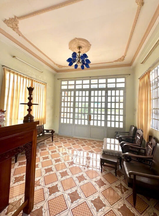 BÁN NHÀ NGAY COOPMART KẾ PHÚ MỸ HƯNG – 2 MẶT HẺM KINH DOANH – 210M2, NGANG HƠN 6M NỞ HẬU TÀI LỘC –