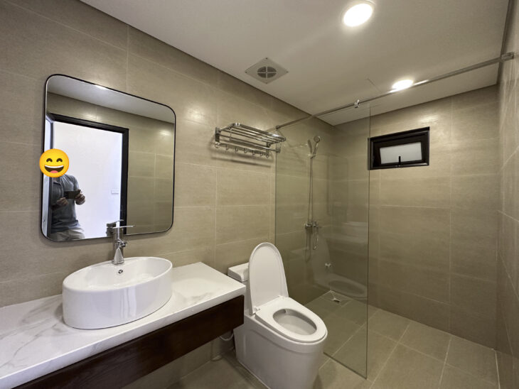 Nhà 5 tầng, 32m Vân Canh, Hoài Đức, vị trí đẹp, ô tô đỗ cửa