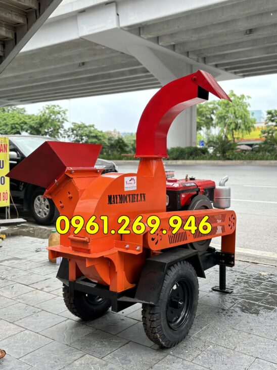 Máy băm cành cây đầu nổ 33HP đề điện acquy, máy băm cành cây di động