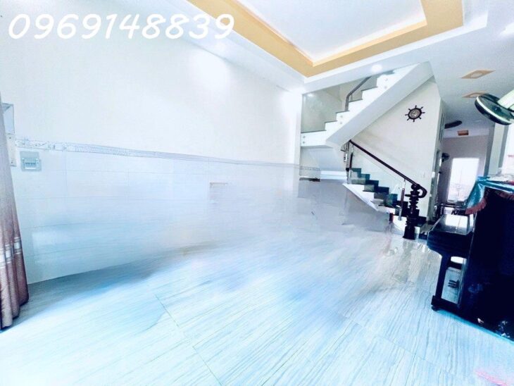 Siêu phẩm TT Gò vấp – 4l – 4p – ôtô vào nhà -chỉ 7 tỷ 8